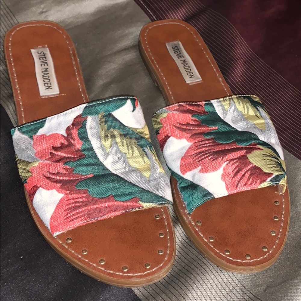Steve Madden Slide Sandals